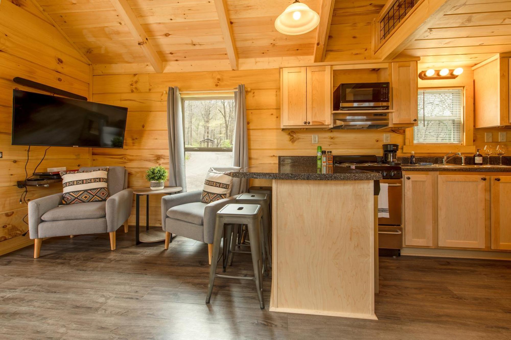 Meg Cabin Tiny Rustic Comfort On Lookout Mtn Чаттануга Экстерьер фото